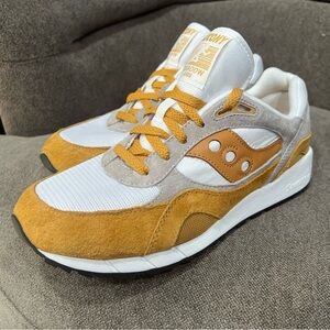 Saucony Men Shadow 6000 men shoes size 11.5